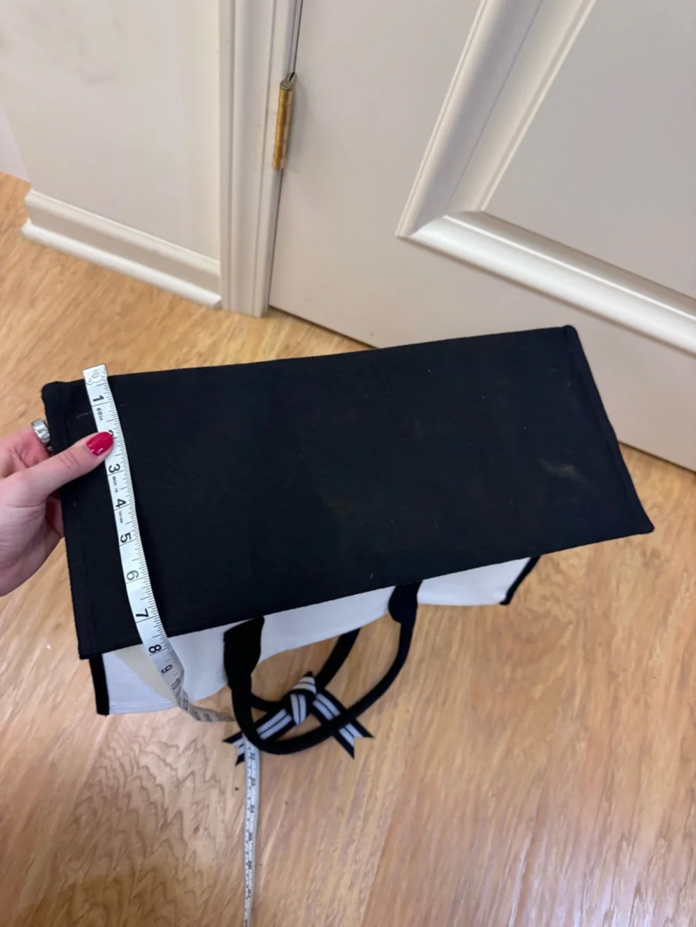 L Initial Canvas Tote